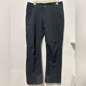 Kuhl Men’s Black Pants size 12 short